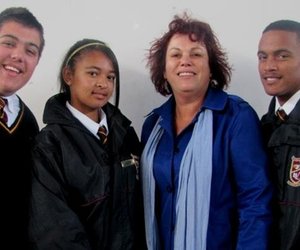 Junior Stadsraadslede doen hul deel vir Mandeladag